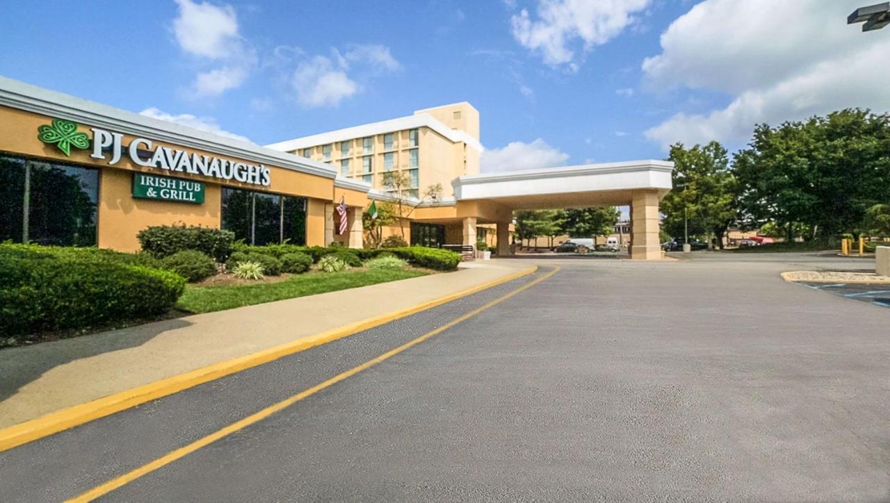 Magnuson Grand & Conference Center Somerset-Bridgewater Exterior photo